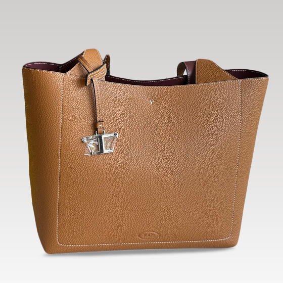 The new TODS tote bag