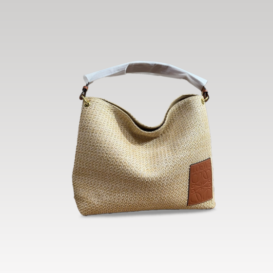 Roewe straw tote bag