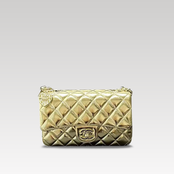 Chanel chain crossbody bag